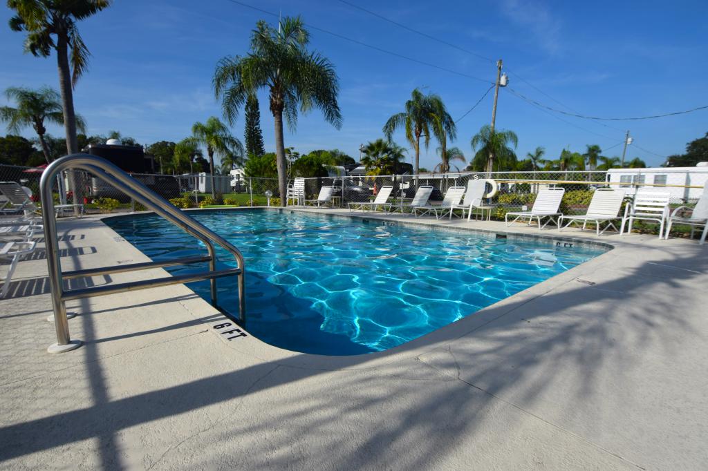 community pool at Avalon in Clearwater FL