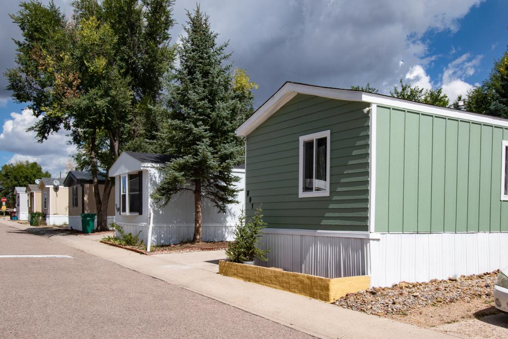 manufactured home community in Colorado Springs - Find manufactured homes for sale Colorado Springs