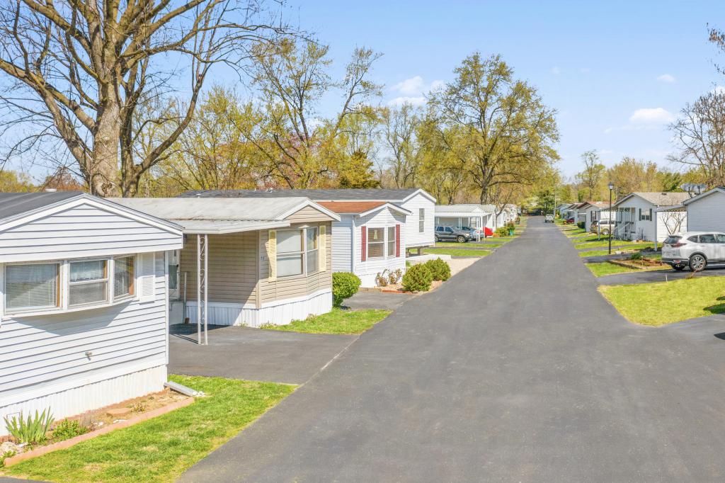 Meadowbrook Belleville - street view with homes on the left - Find homes for sale Belleville IL