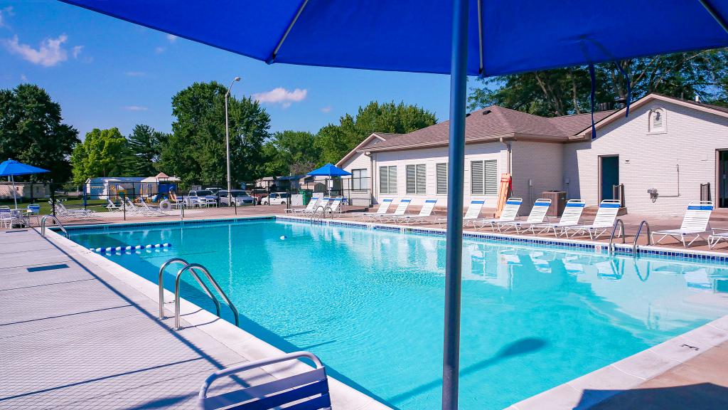 West Glen Village community swimming pool - Find homes for sale in Indianapolis Indiana