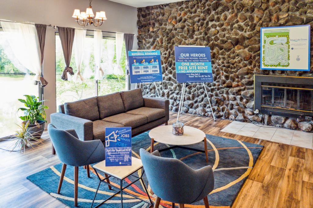 clubhouse interior at one of our manufactured home communities near Peoria IL - Find houses for sale and houses for rent in Peoria
